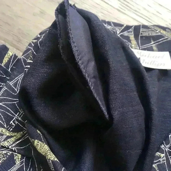 🌼4/$30🌼michael Phillips | Vintage leaf tshirt button down - Picture 7 of 7